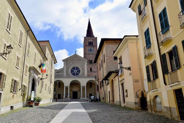 Alloggio Nella Villa Dell'Edera Acqui Terme Exteriér fotografie